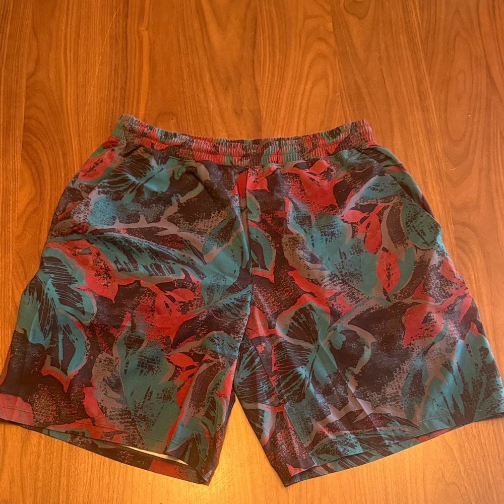 Lululemon Athletica Red and Teal Leaf Print Shorts